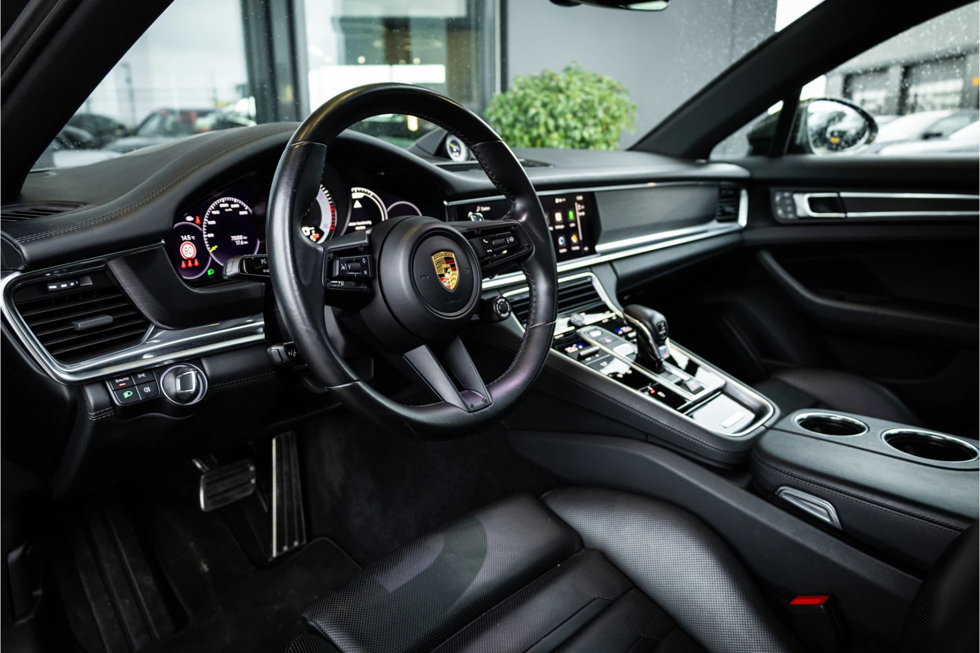 Hoofdafbeelding Porsche Panamera