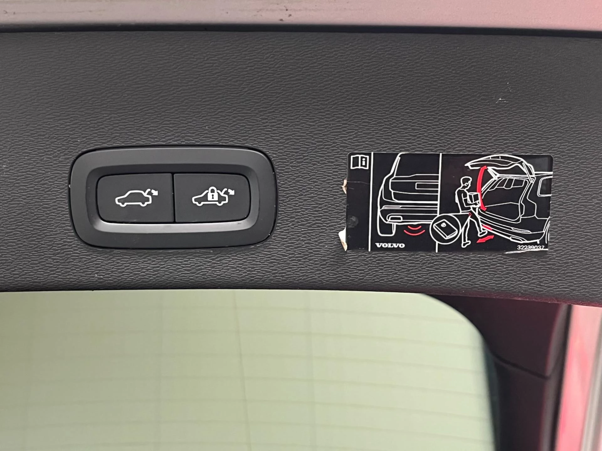 Hoofdafbeelding Volvo C40