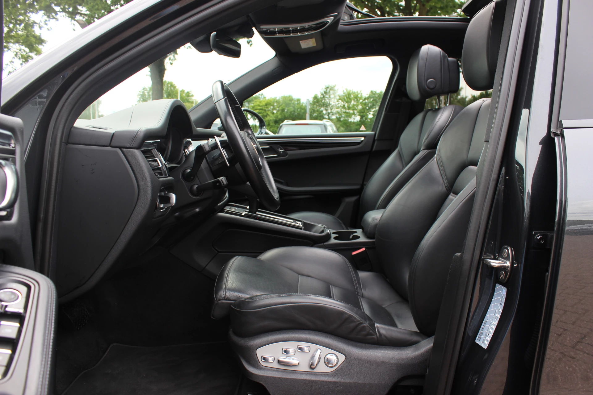 Hoofdafbeelding Porsche Macan