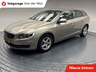 Volvo V60 2.0 D2 Nordic+ Trekhaak-Navigatie-Cr.contr-Clima-Stoelverwarming-Parkeersensoren-Lm16''velgen