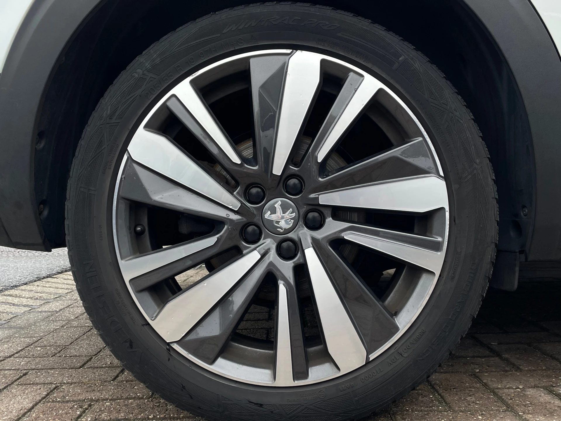 Hoofdafbeelding Peugeot 5008