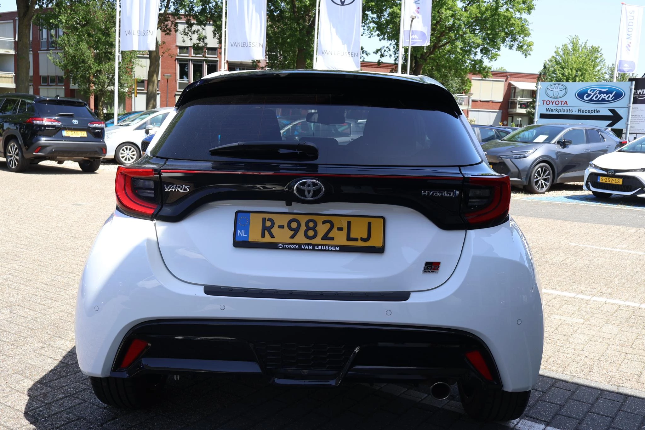 Hoofdafbeelding Toyota Yaris