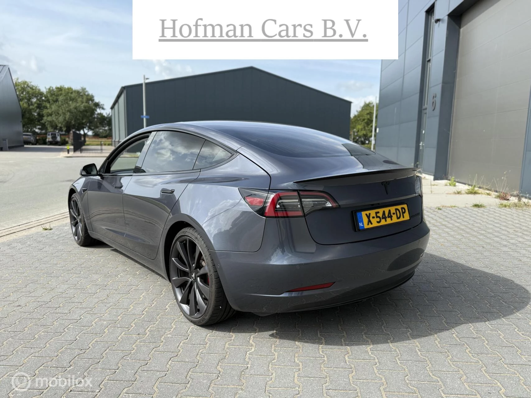 Hoofdafbeelding Tesla Model 3