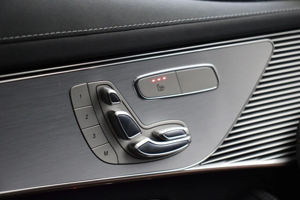 Hoofdafbeelding Mercedes-Benz EQC