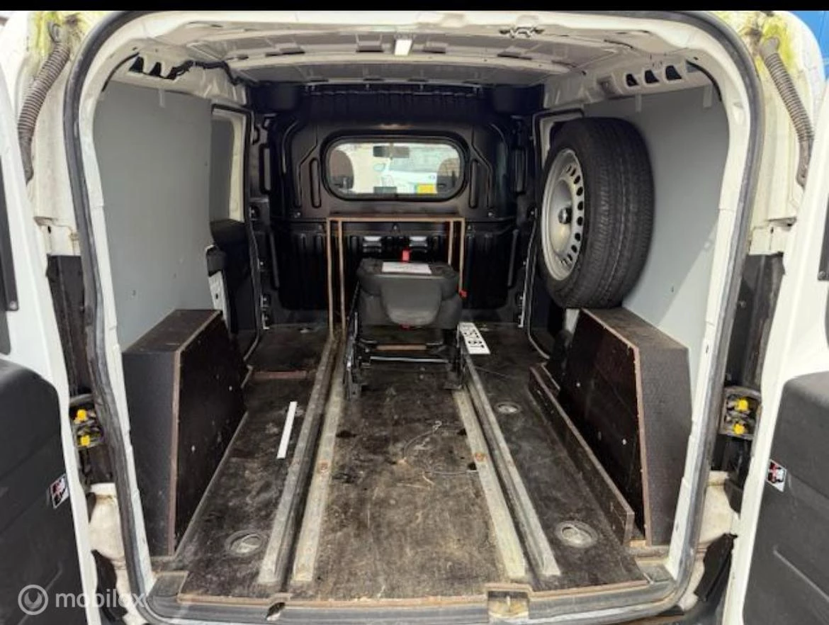 Hoofdafbeelding Opel Combo