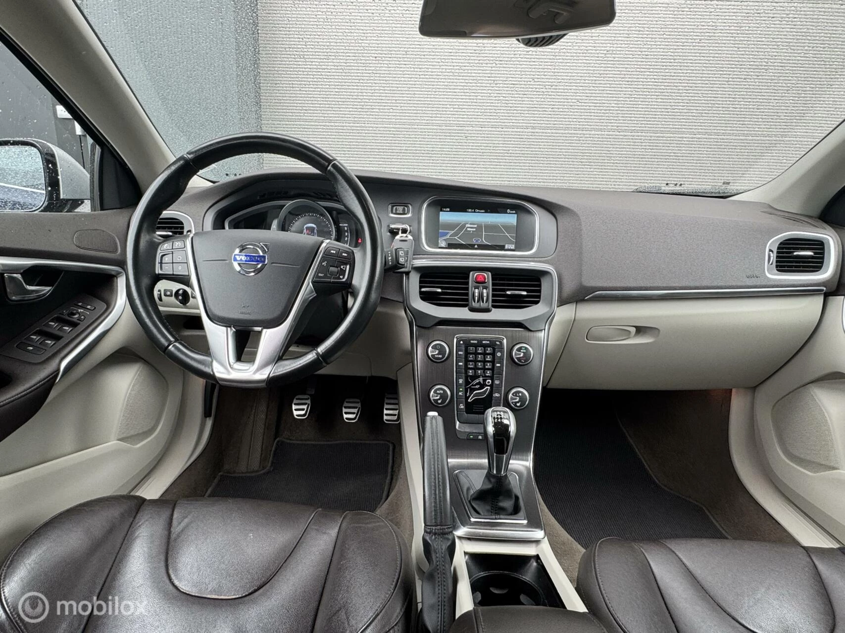 Hoofdafbeelding Volvo V40