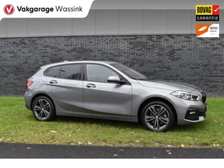 BMW 1 Serie 118i Sport Line 1.5 100kW Automaat/Navigatie/carplay/stoelverwarming/btw auto
