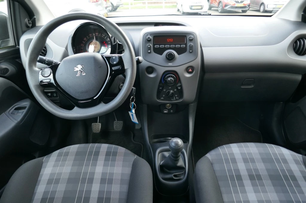 Hoofdafbeelding Peugeot 108