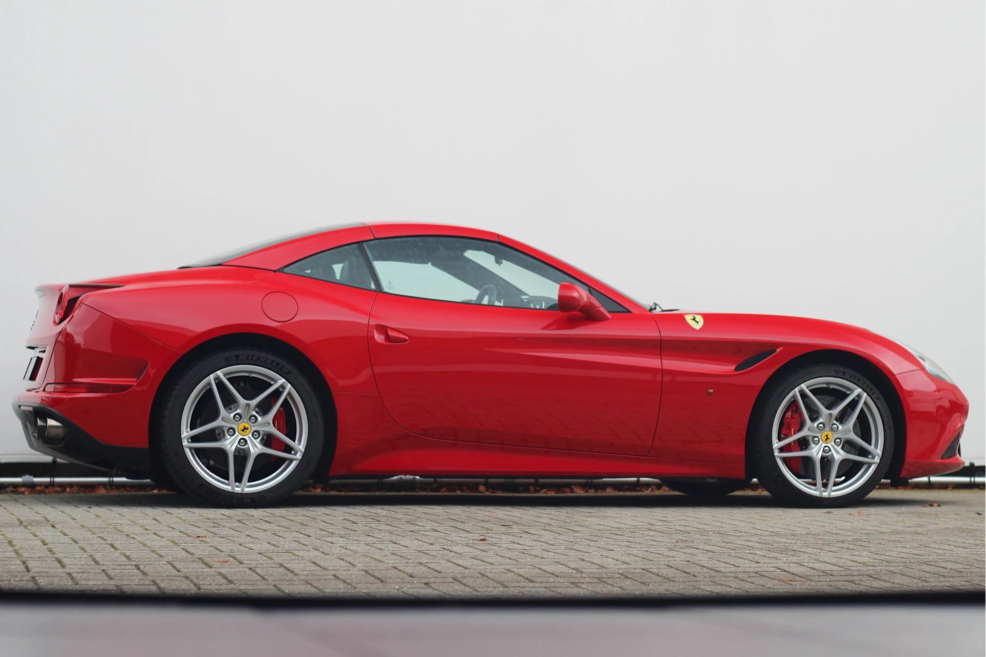 Hoofdafbeelding Ferrari California