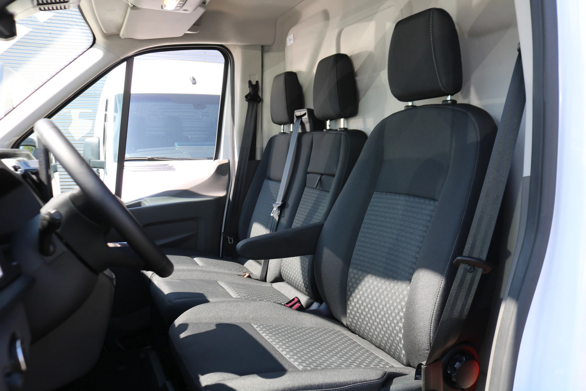 Hoofdafbeelding Ford E-Transit