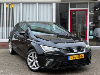 Hoofdafbeelding SEAT Ibiza SEAT Ibiza 1.0 TSI FR Business Intense I Carplay I Alcantara I Camera I LED I Digitale cockpit