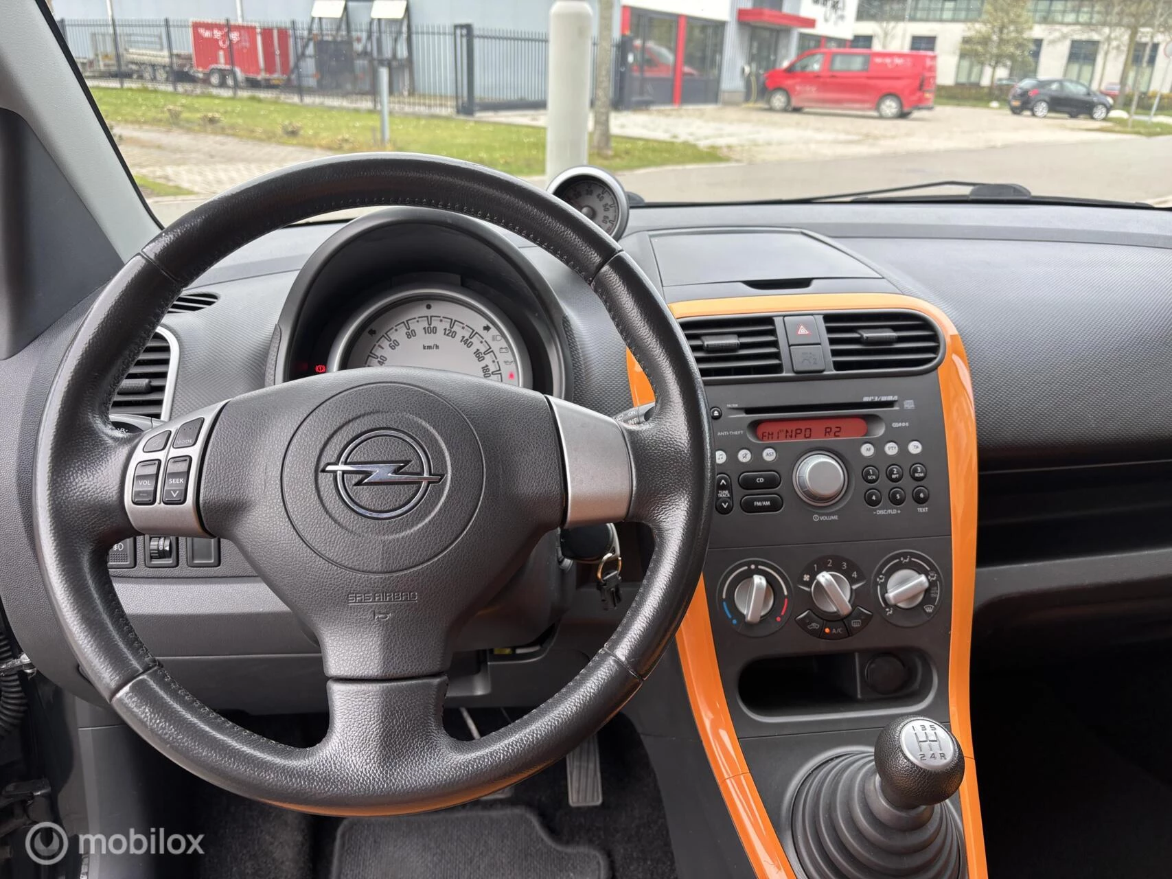 Hoofdafbeelding Opel Agila