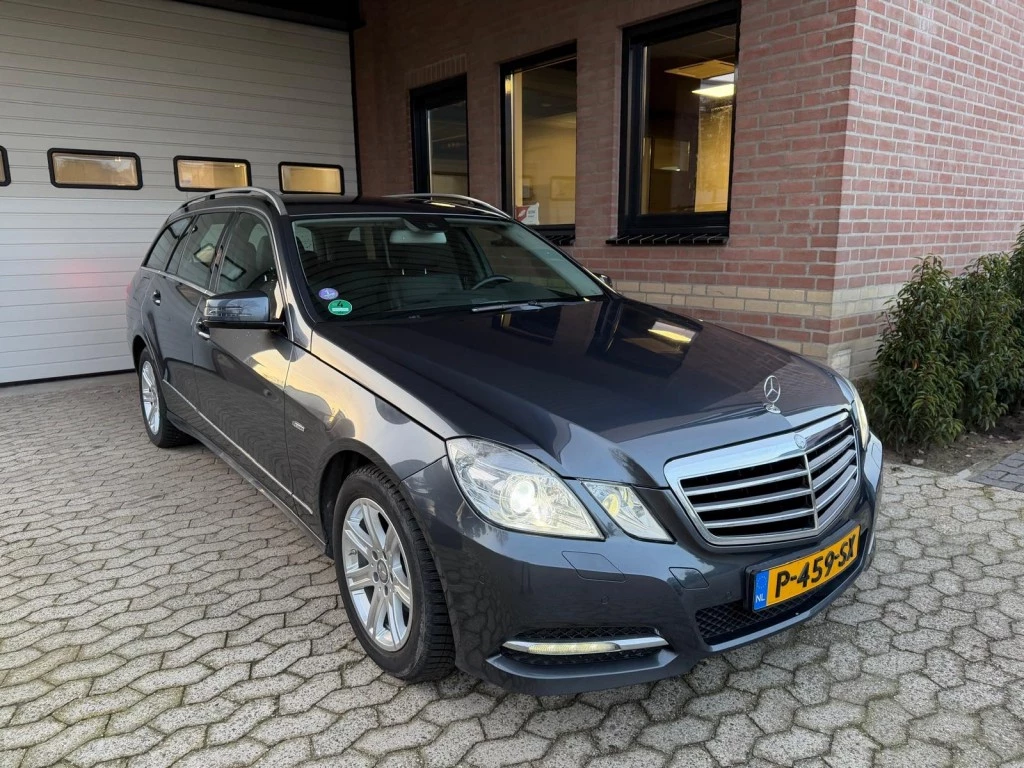 Hoofdafbeelding Mercedes-Benz E-Klasse