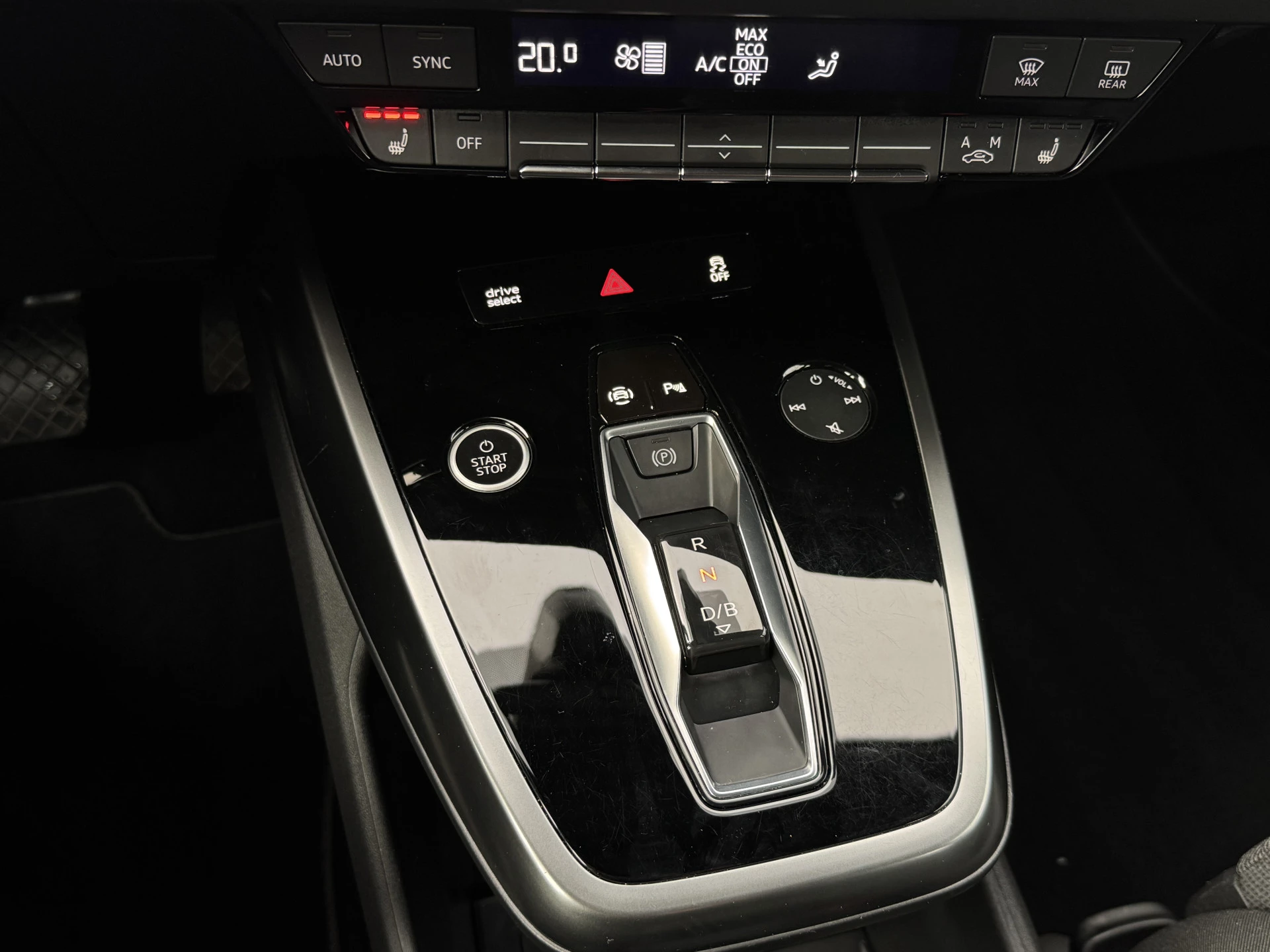 Hoofdafbeelding Audi Q4 e-tron