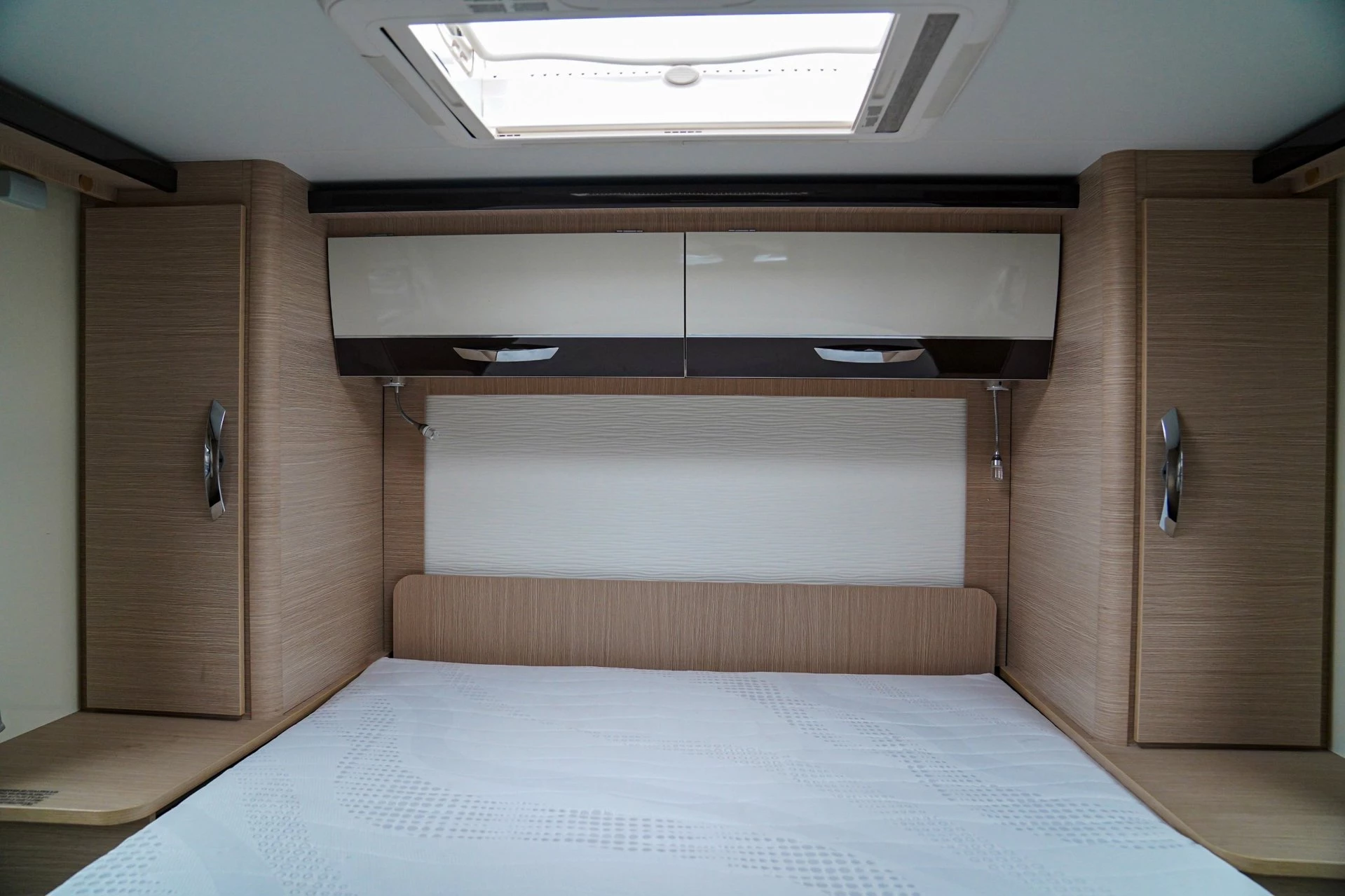 Hoofdafbeelding McLouis SOVEREIGN 876