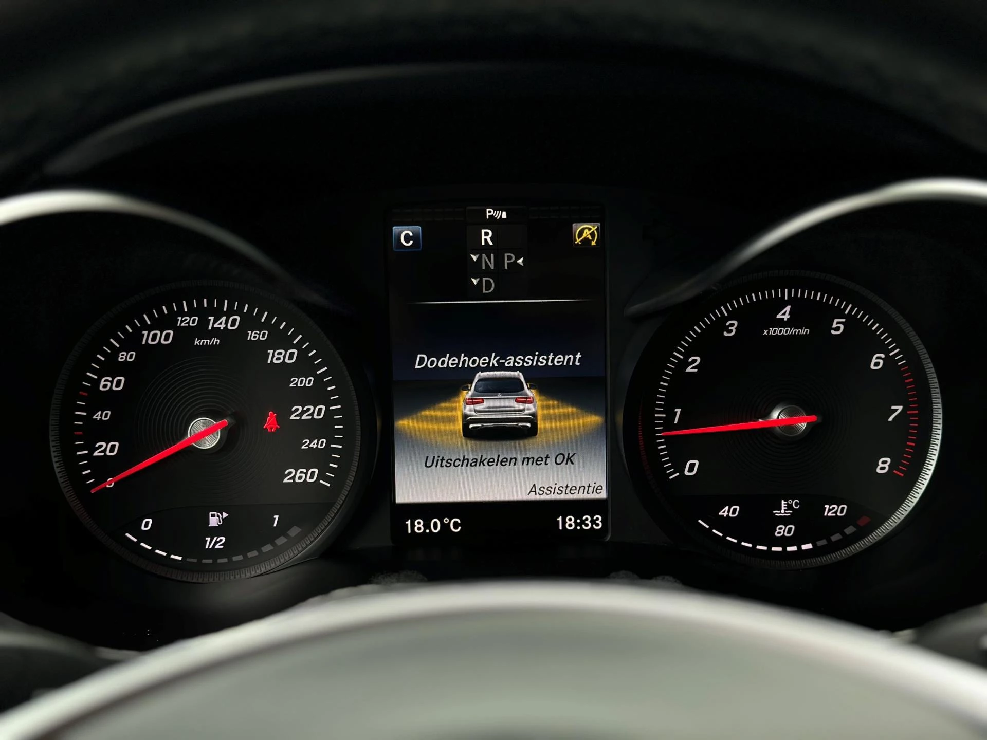 Hoofdafbeelding Mercedes-Benz GLC