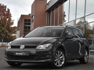 Hoofdafbeelding Volkswagen Golf Volkswagen Golf Variant 1.4 TSI 126pk Connected Series Massagestoelen+verw. Cruise Navi Camera Park.sens V+A