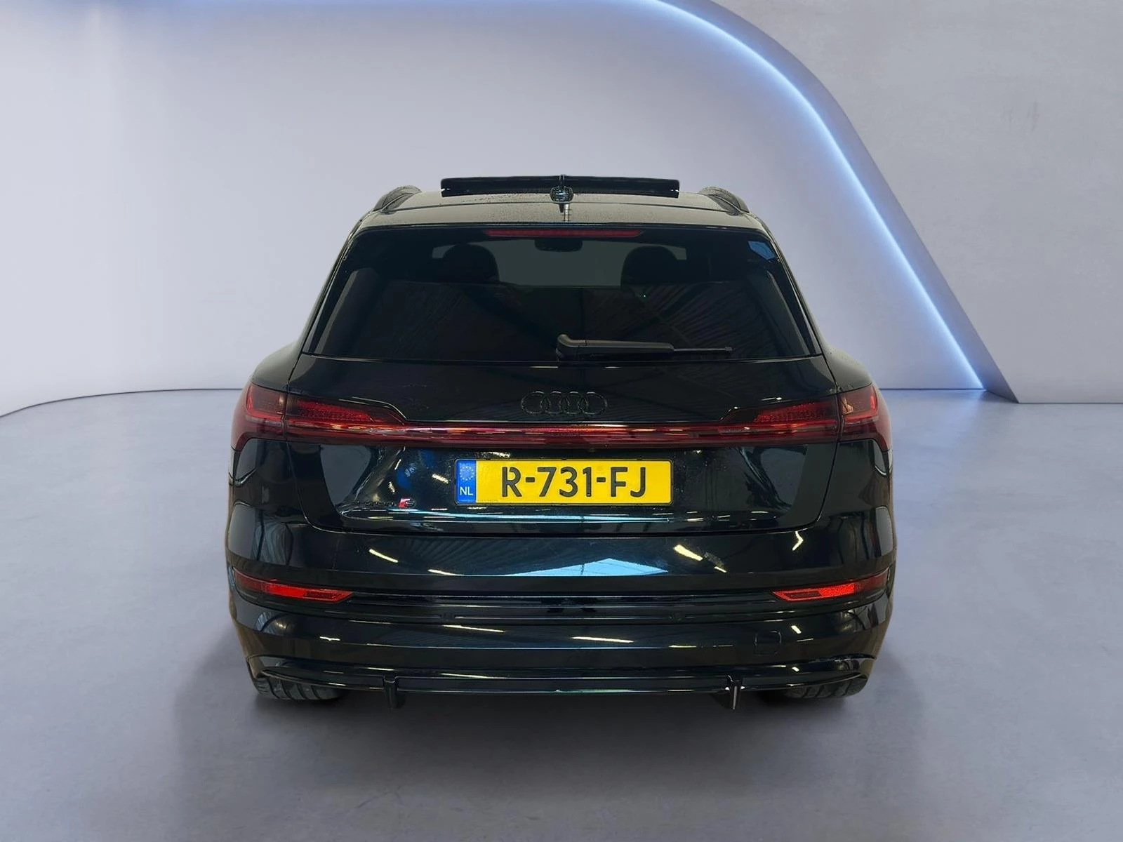 Hoofdafbeelding Audi e-tron