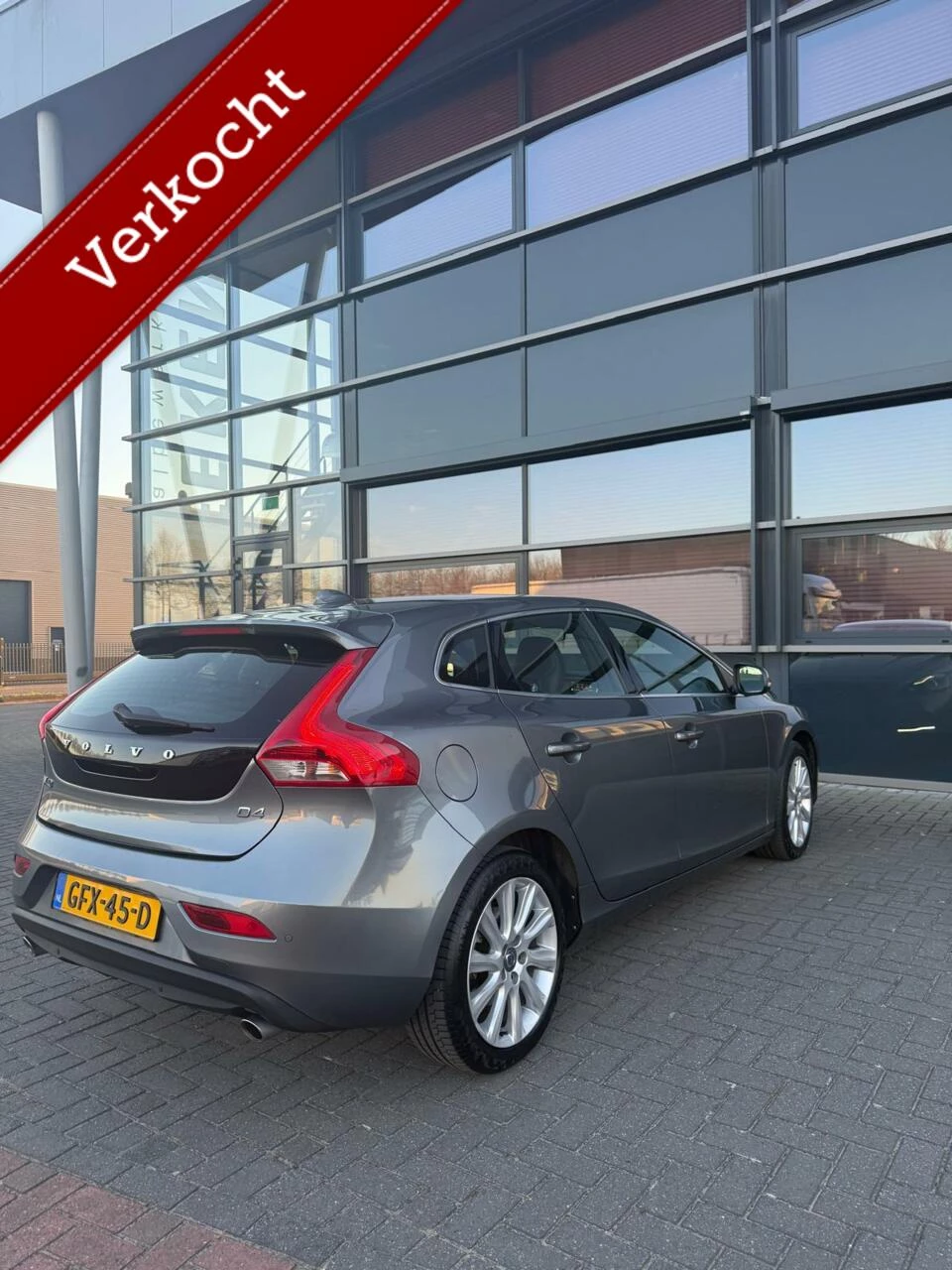 Hoofdafbeelding Volvo V40