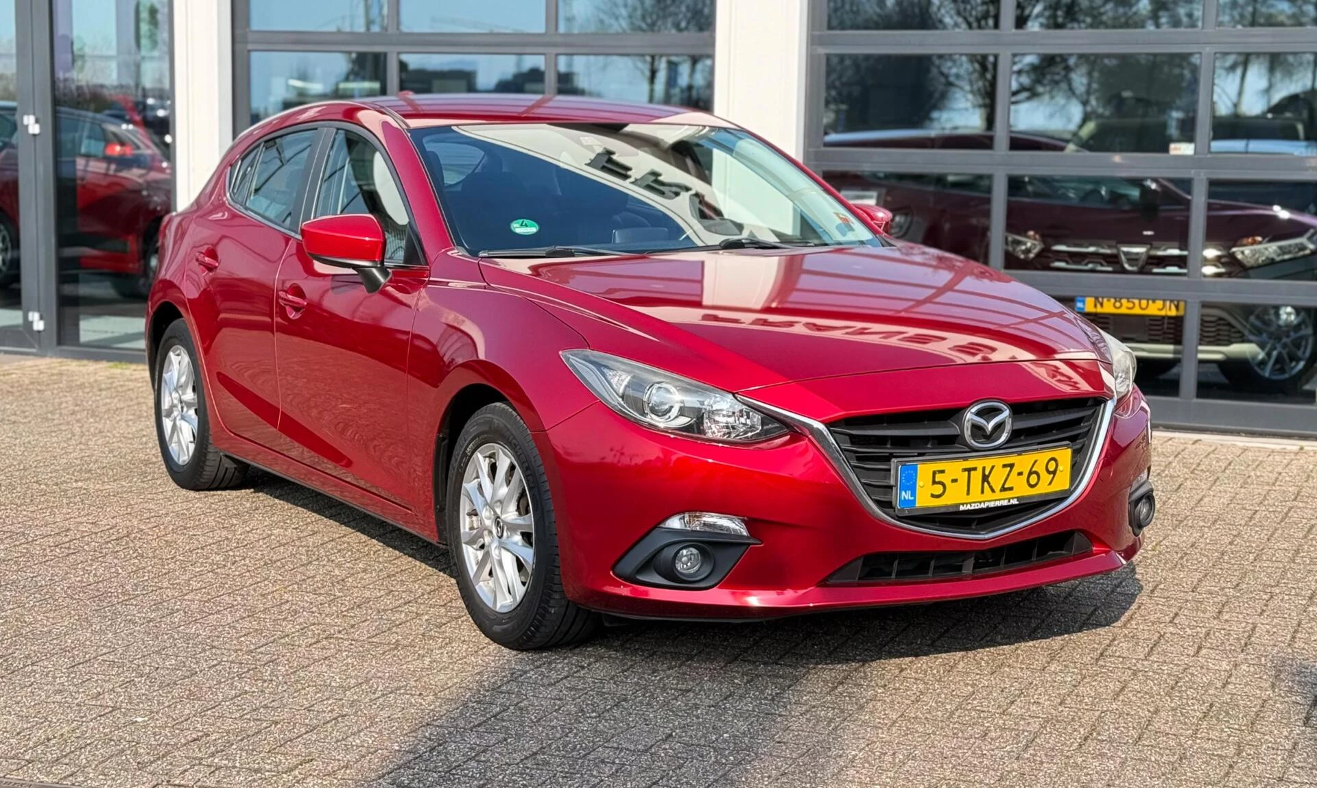 Hoofdafbeelding Mazda 3