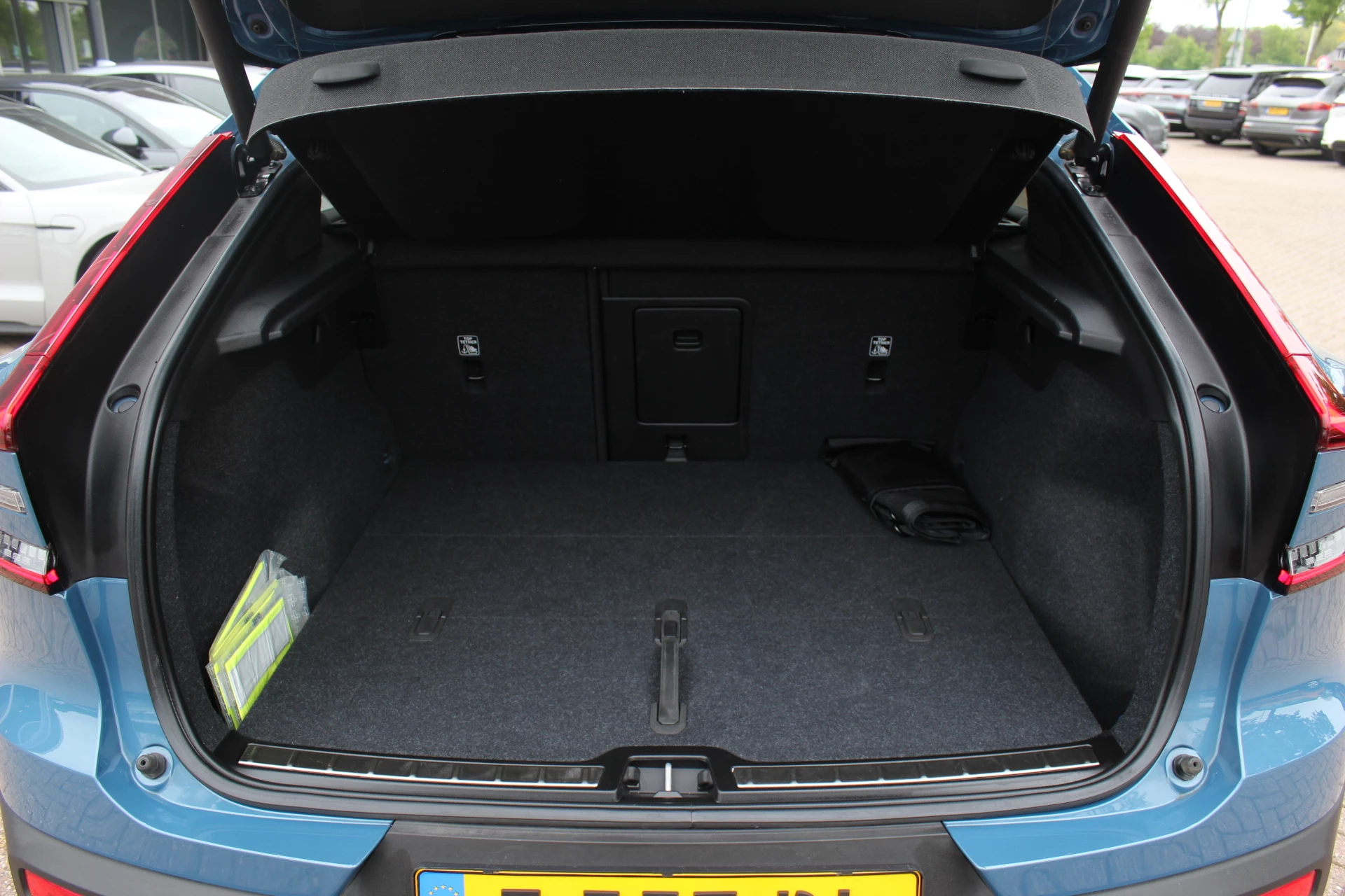 Hoofdafbeelding Volvo C40