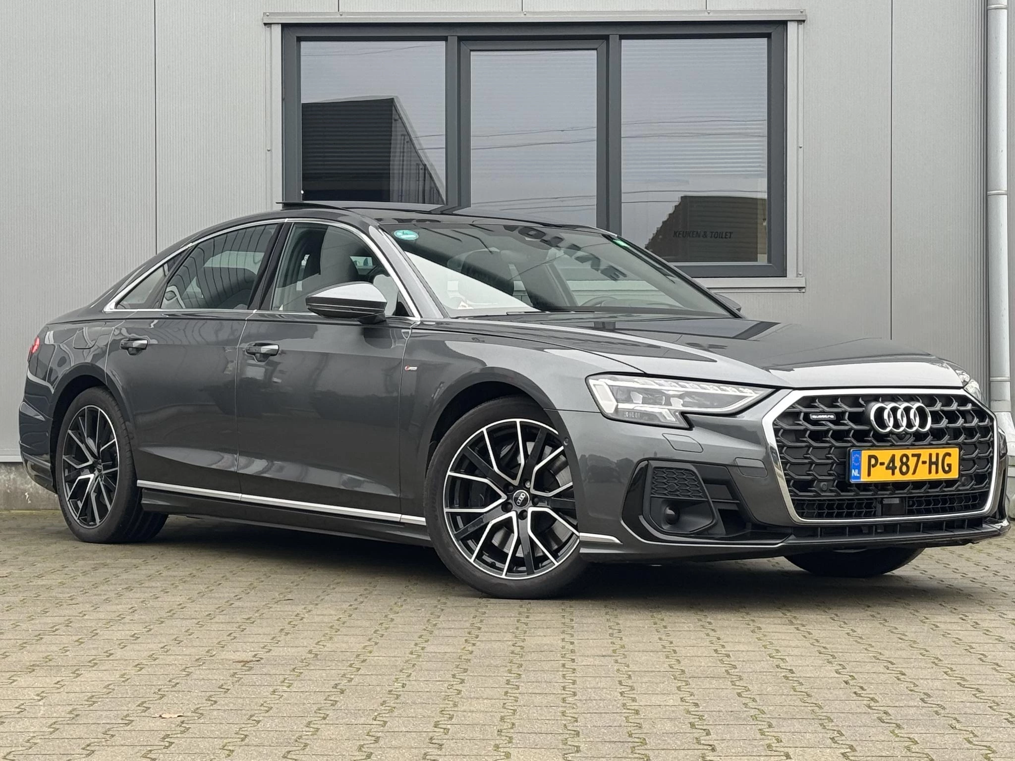 Hoofdafbeelding Audi A8