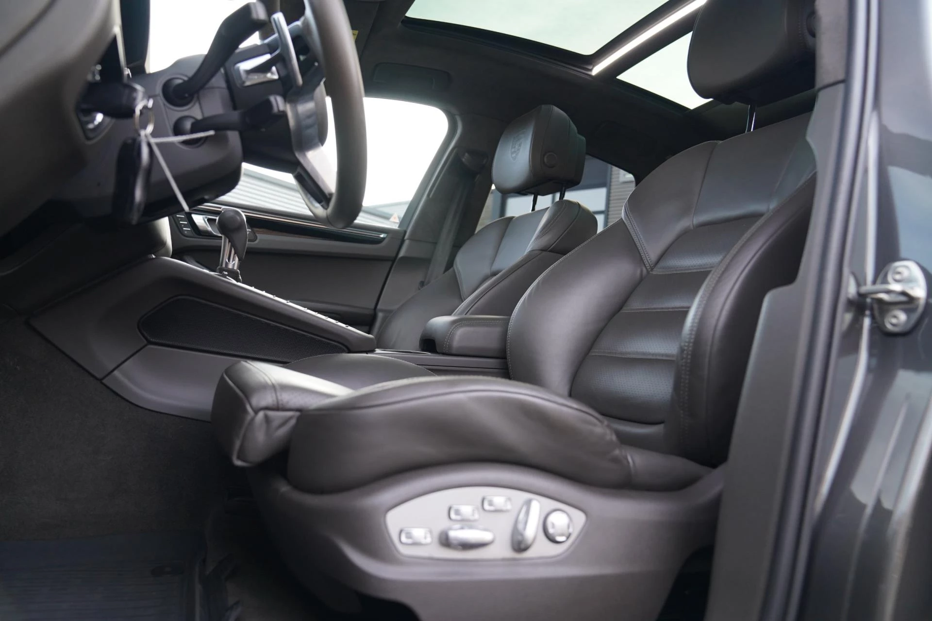 Hoofdafbeelding Porsche Macan