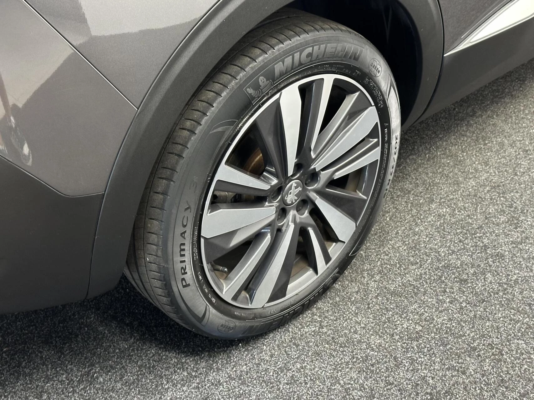 Hoofdafbeelding Peugeot 5008