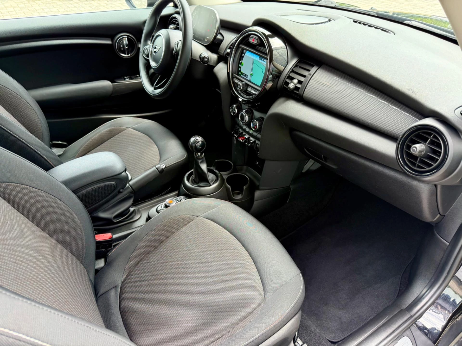Hoofdafbeelding MINI Cooper