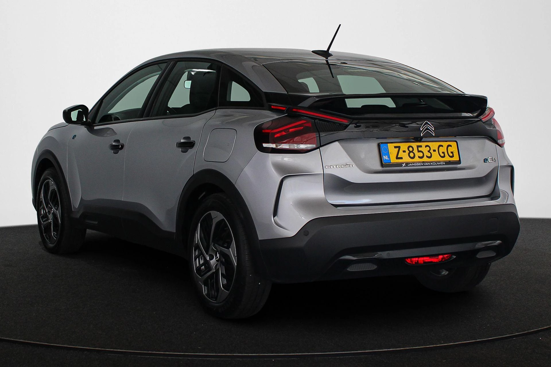 Hoofdafbeelding Citroën ë-C4