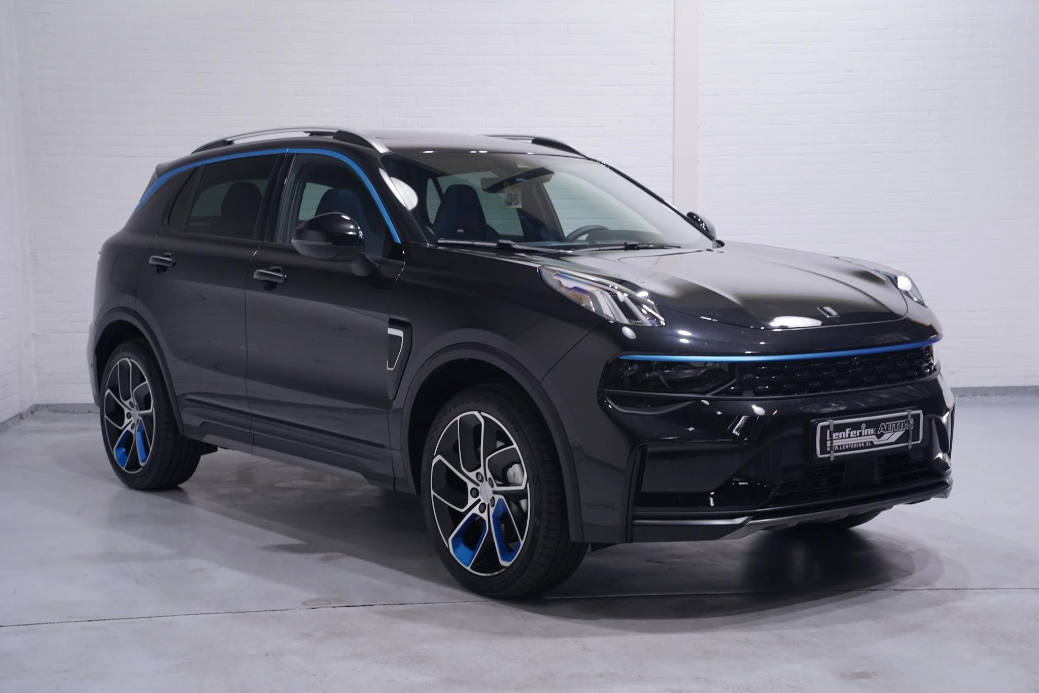 Hoofdafbeelding Lynk & Co 01