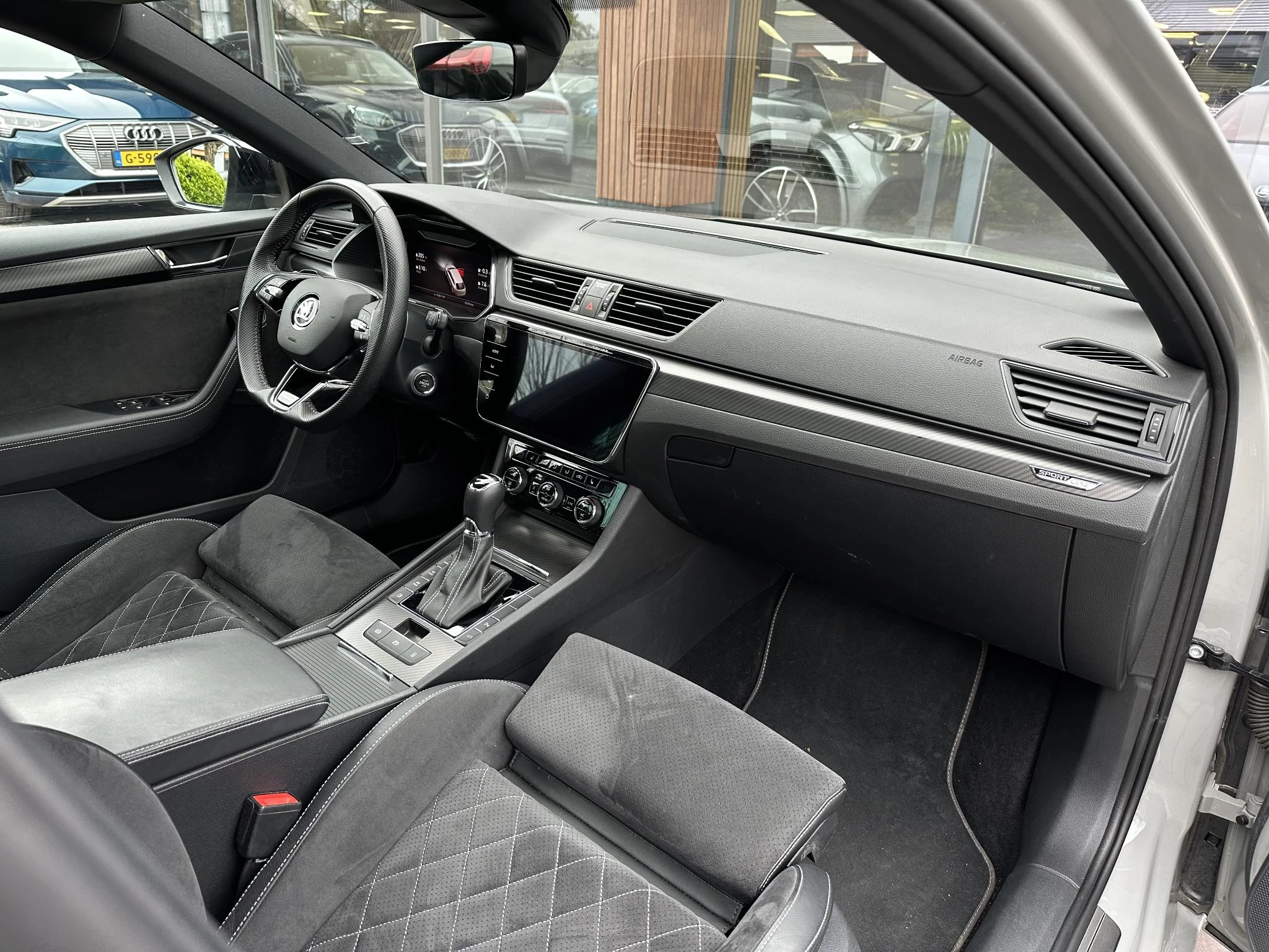 Hoofdafbeelding Škoda Supurb