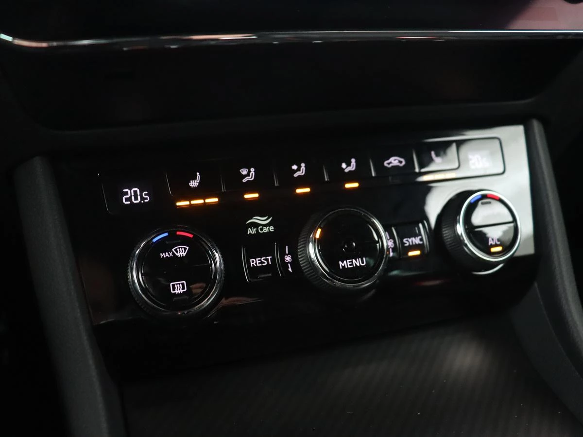 Hoofdafbeelding Škoda Superb