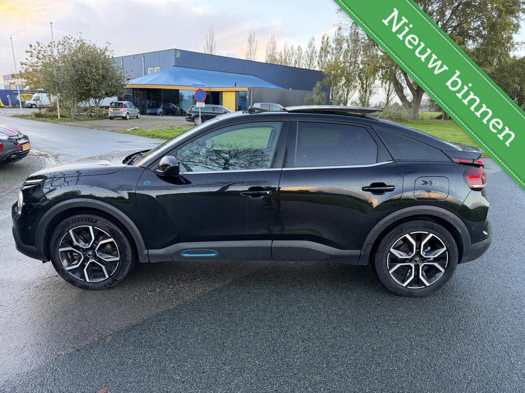 Hoofdafbeelding Citroën ë-C4