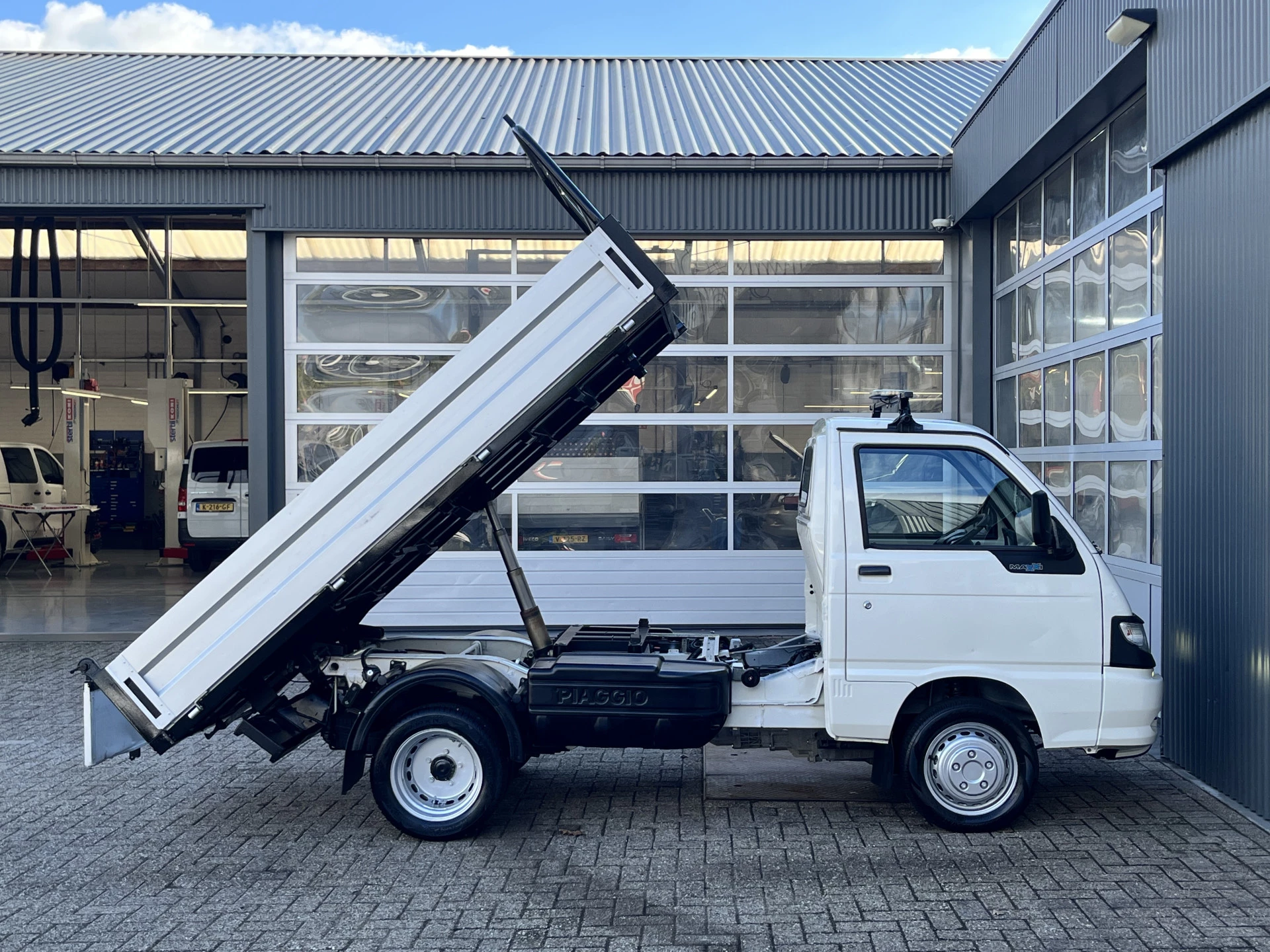 Hoofdafbeelding Piaggio Porter
