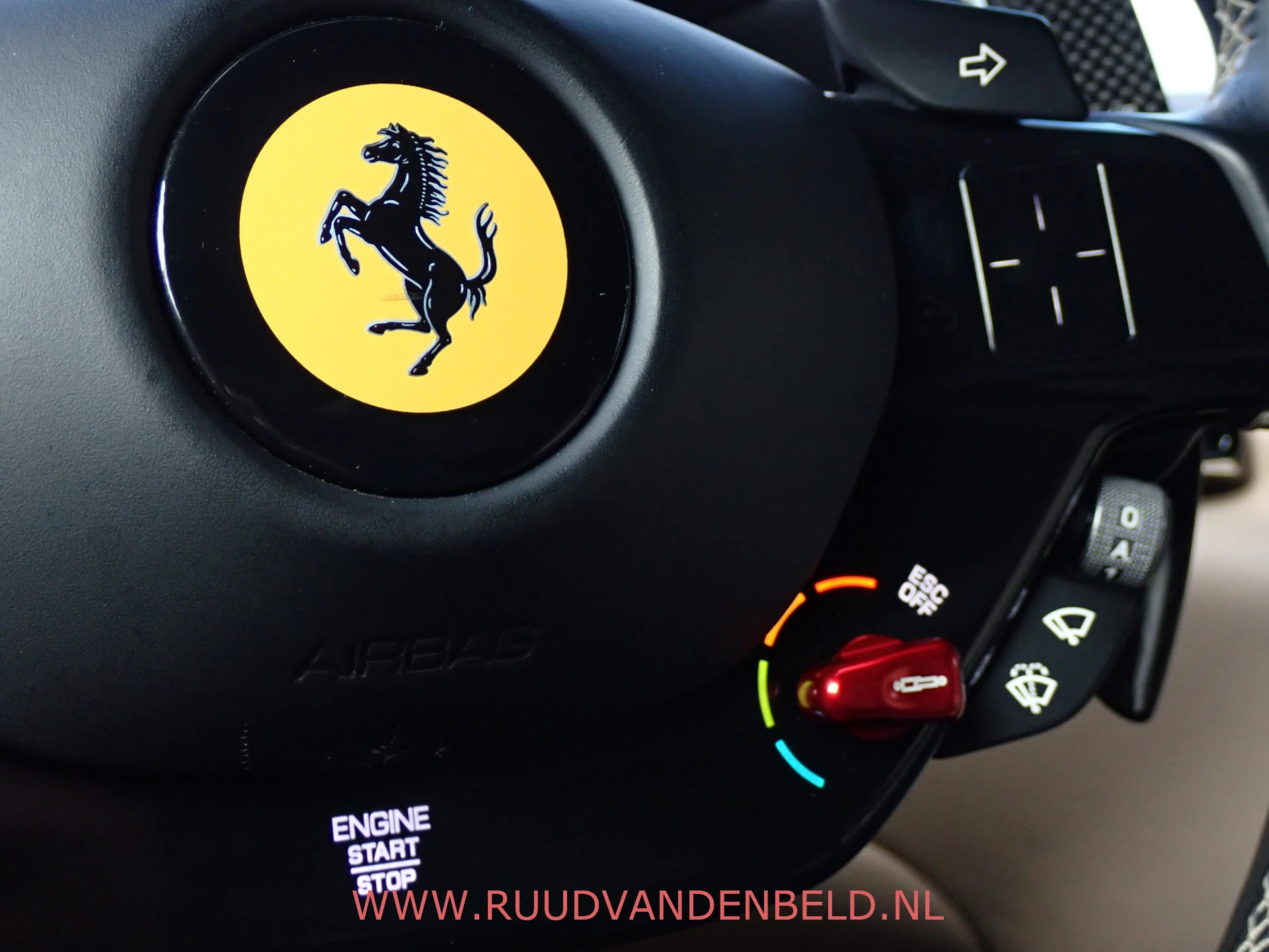 Hoofdafbeelding Ferrari Roma