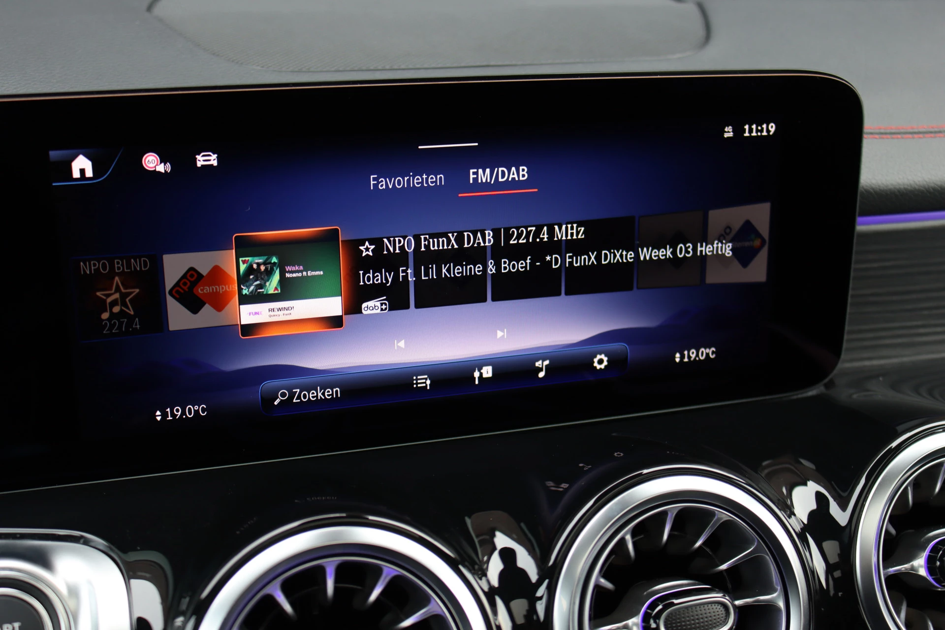 Hoofdafbeelding Mercedes-Benz EQB