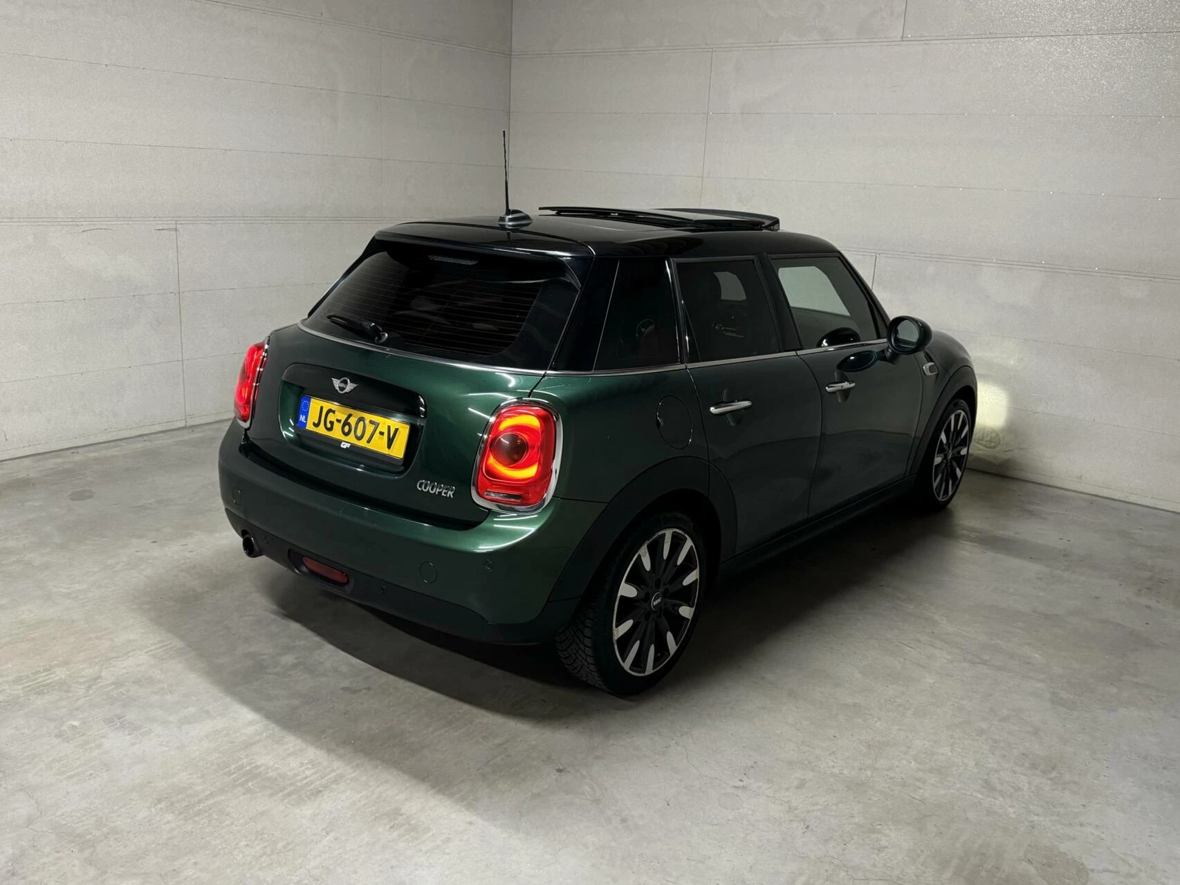 Hoofdafbeelding MINI Cooper