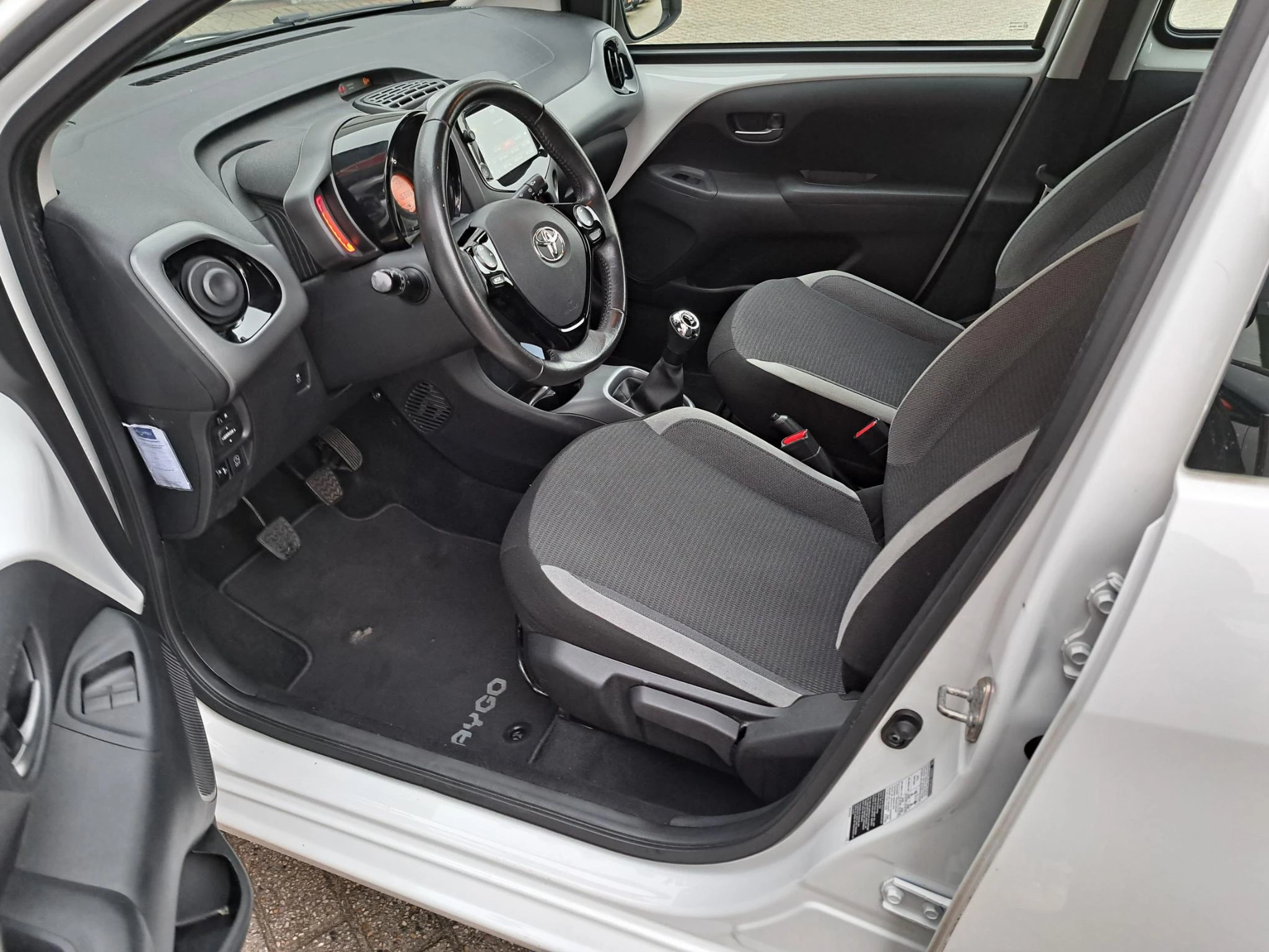 Hoofdafbeelding Toyota Aygo