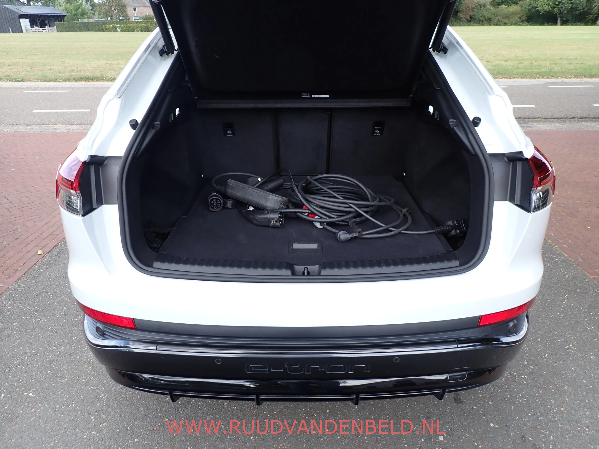Hoofdafbeelding Audi Q4 e-tron