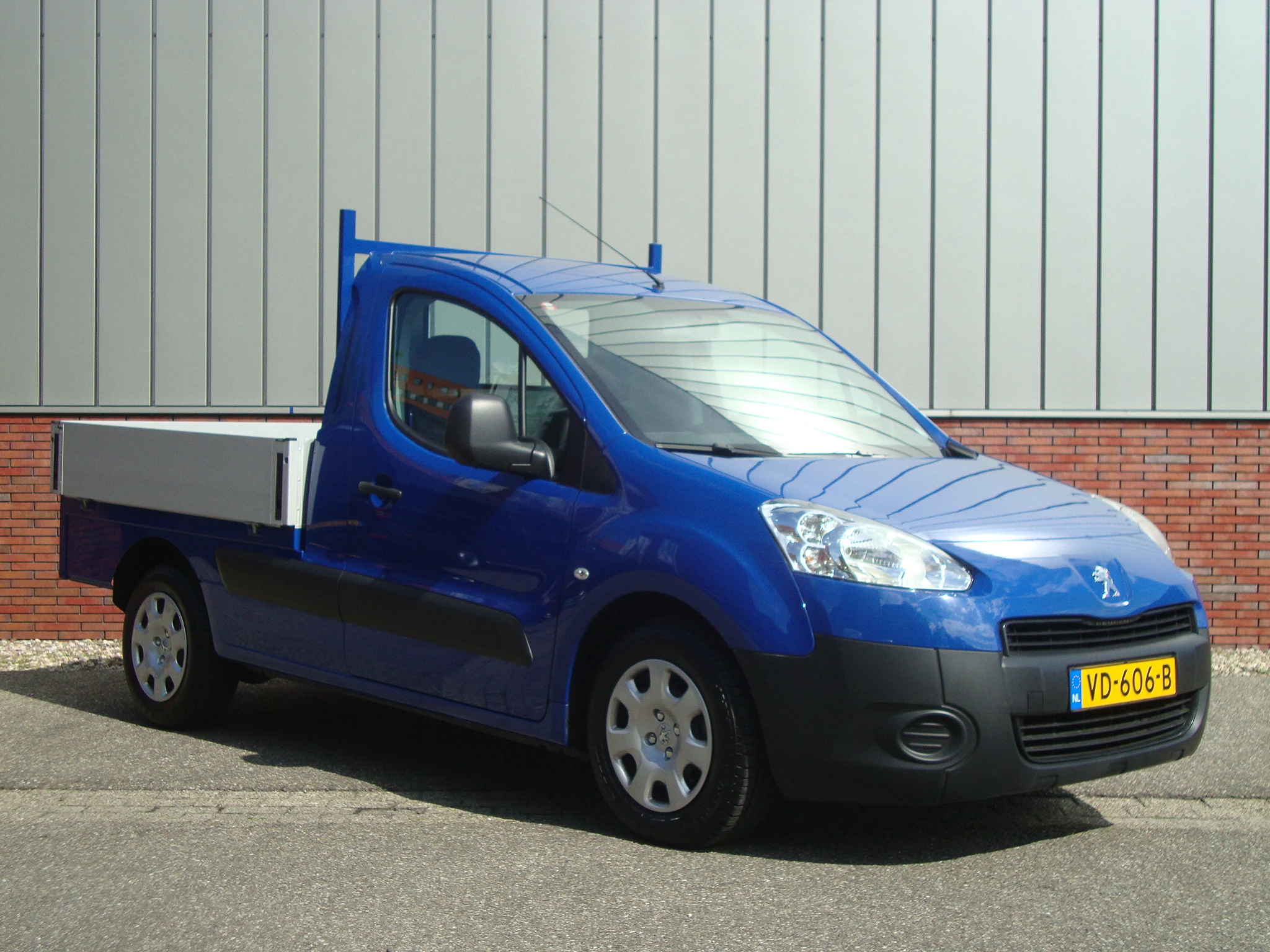 Hoofdafbeelding Peugeot Partner