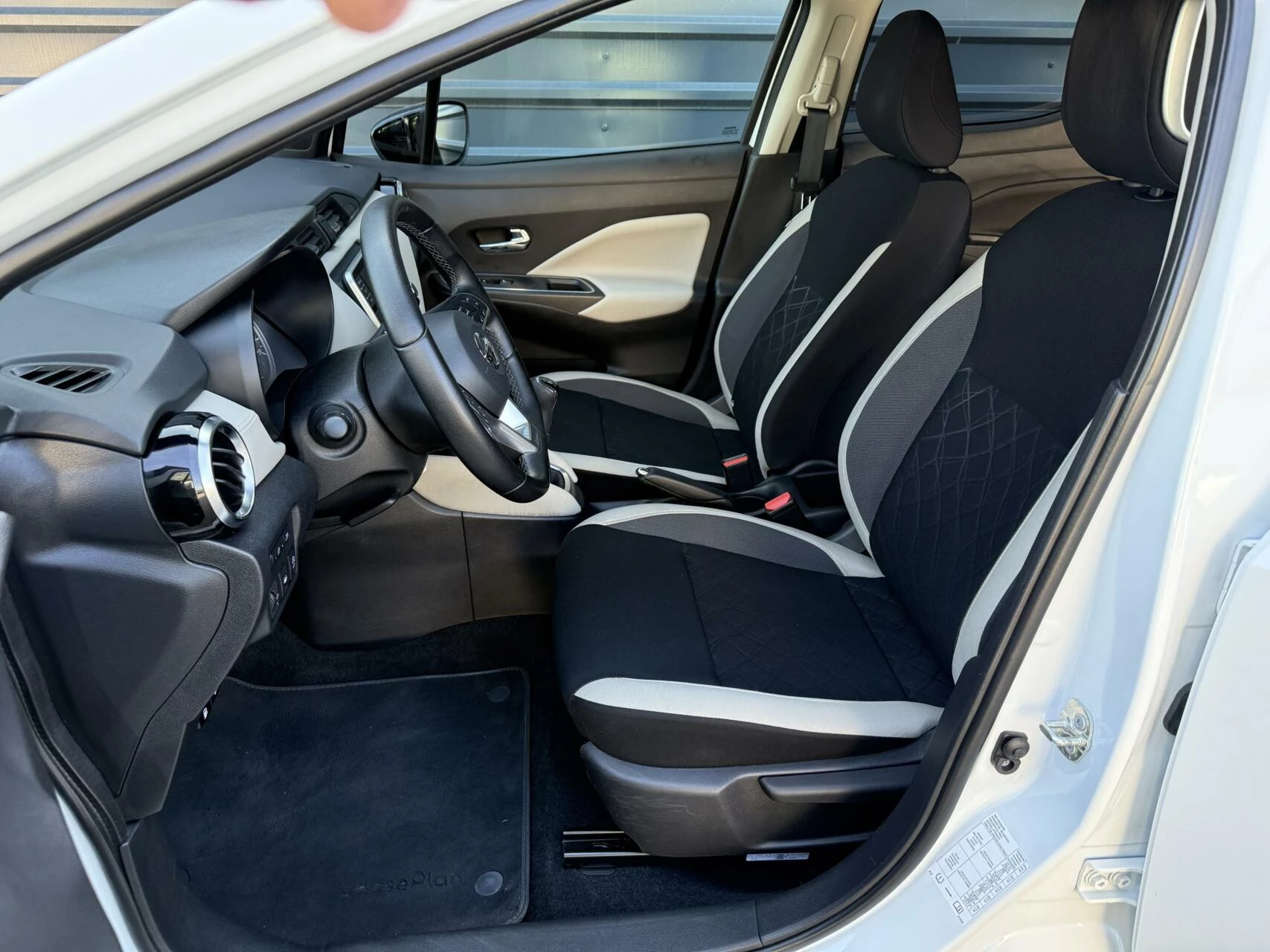 Hoofdafbeelding Nissan Micra