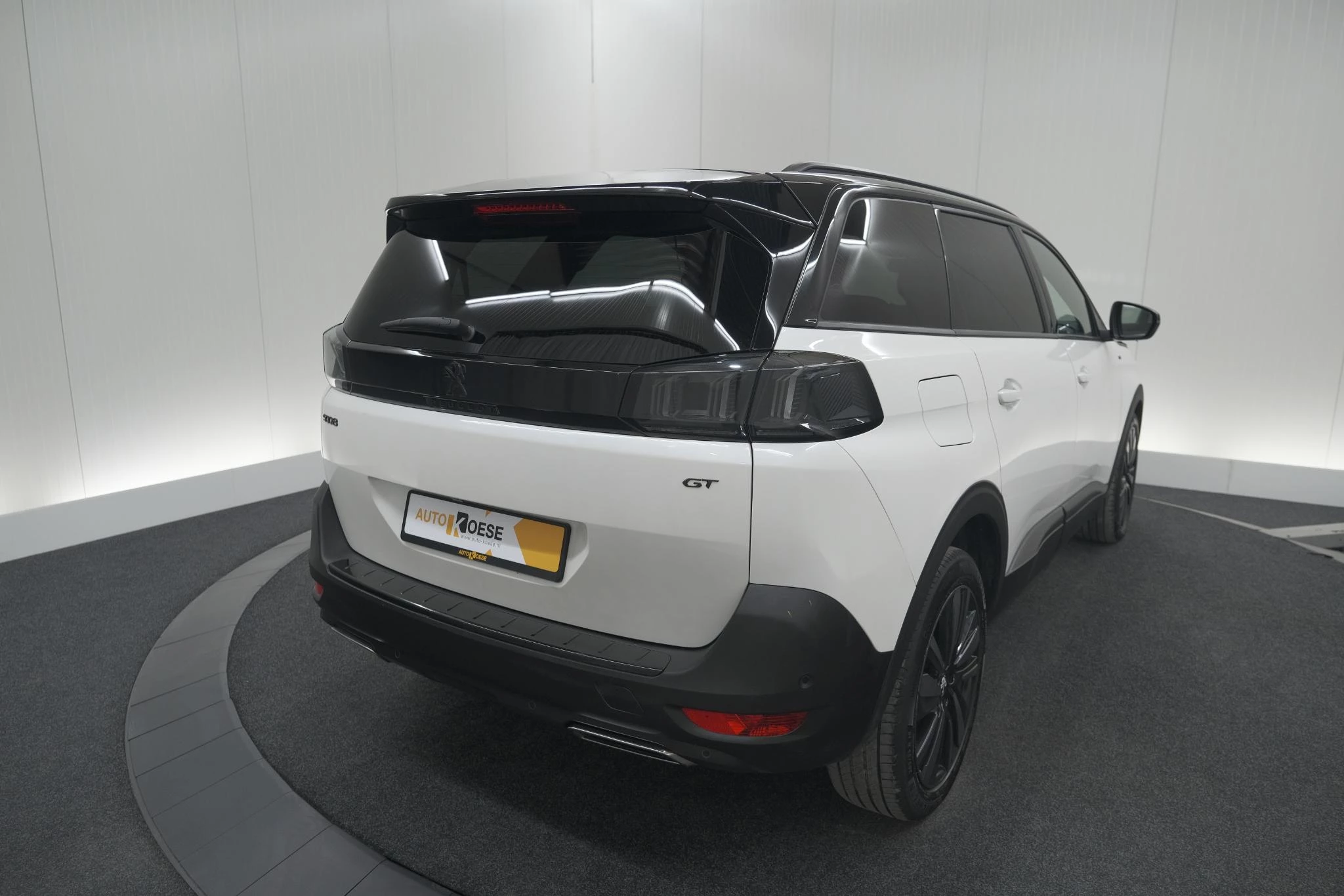 Hoofdafbeelding Peugeot 5008