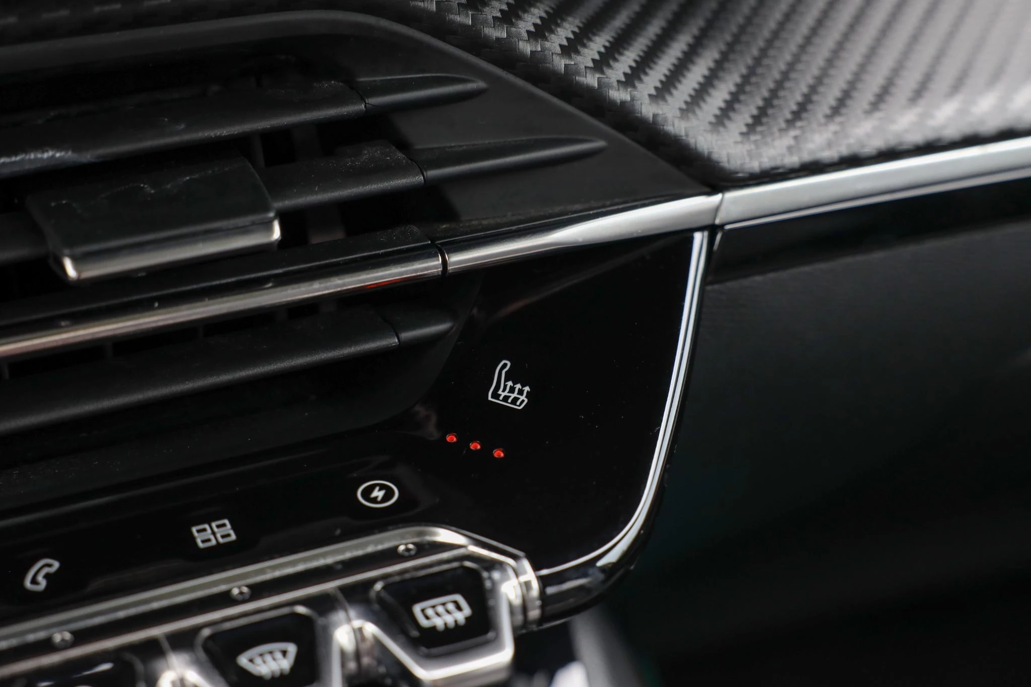 Hoofdafbeelding Peugeot e-208