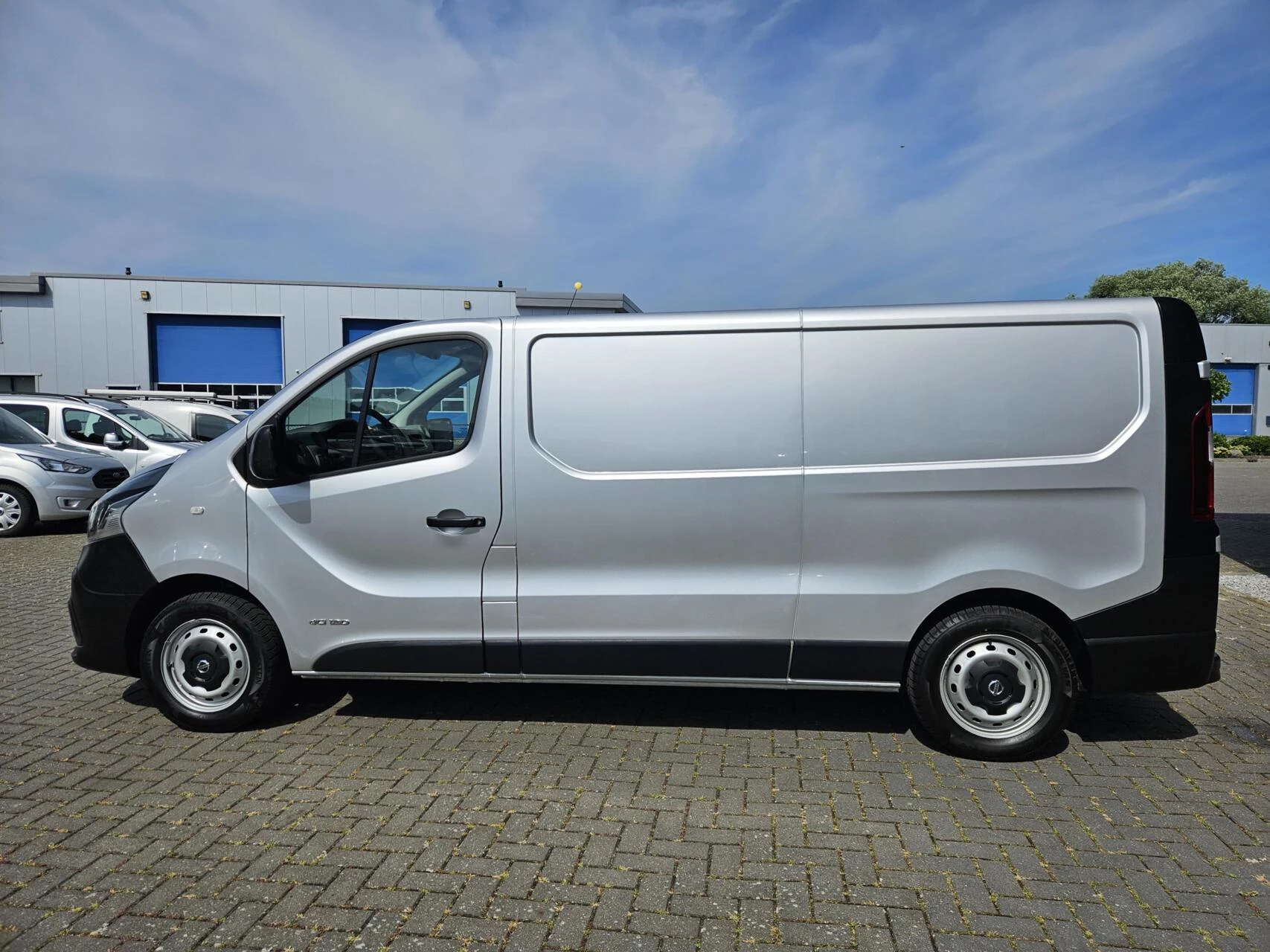 Hoofdafbeelding Nissan NV300