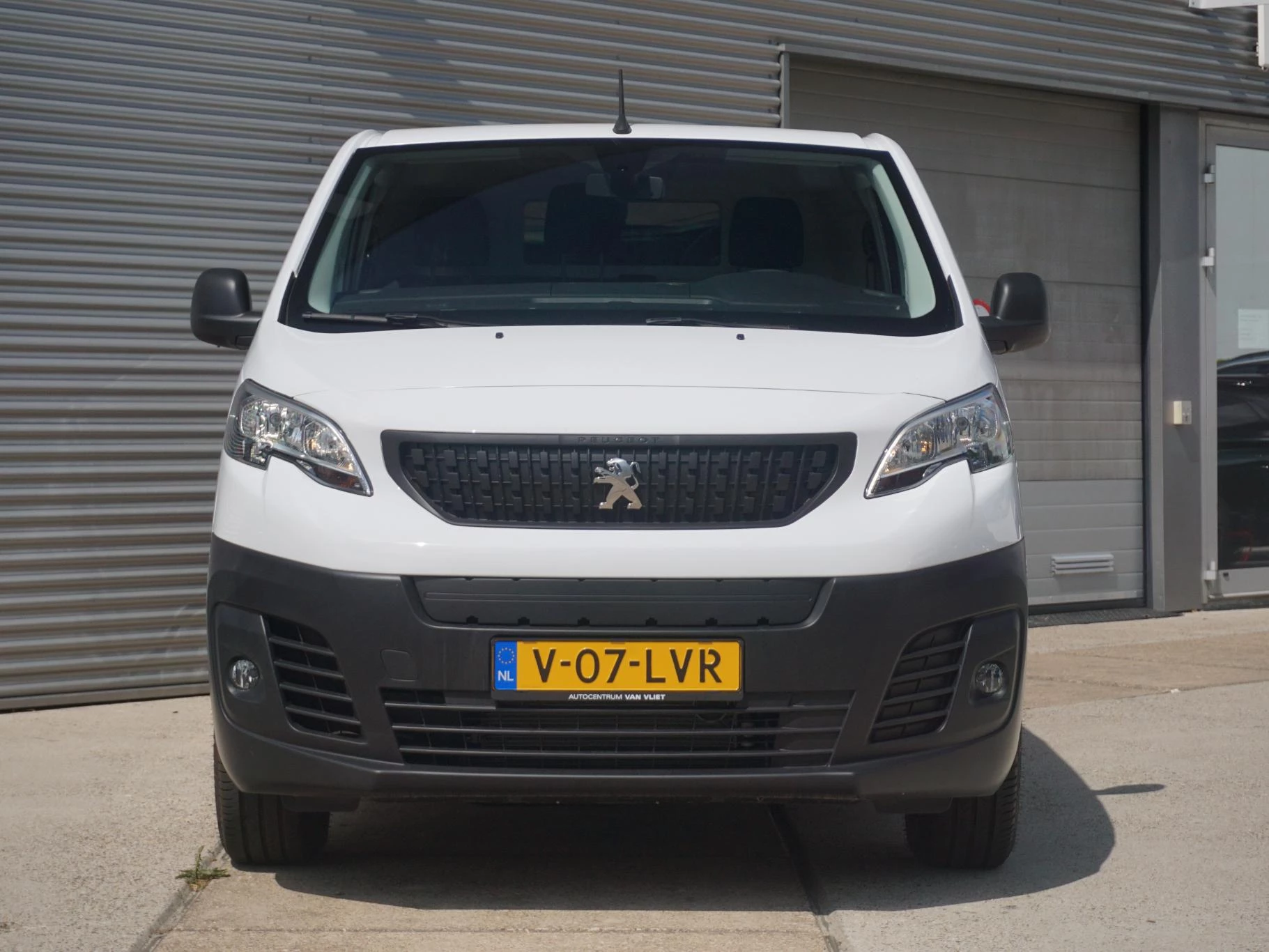 Hoofdafbeelding Peugeot e-Expert