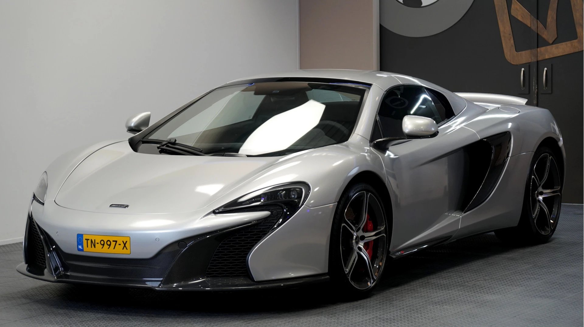 Hoofdafbeelding McLaren 650S