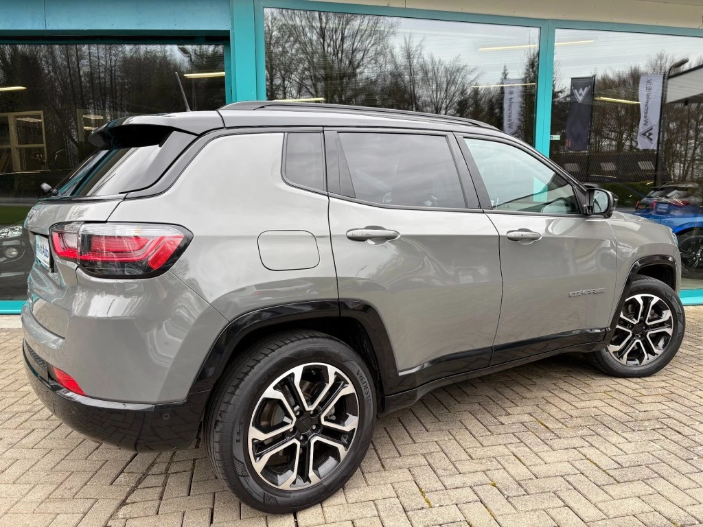 Hoofdafbeelding Jeep Compass