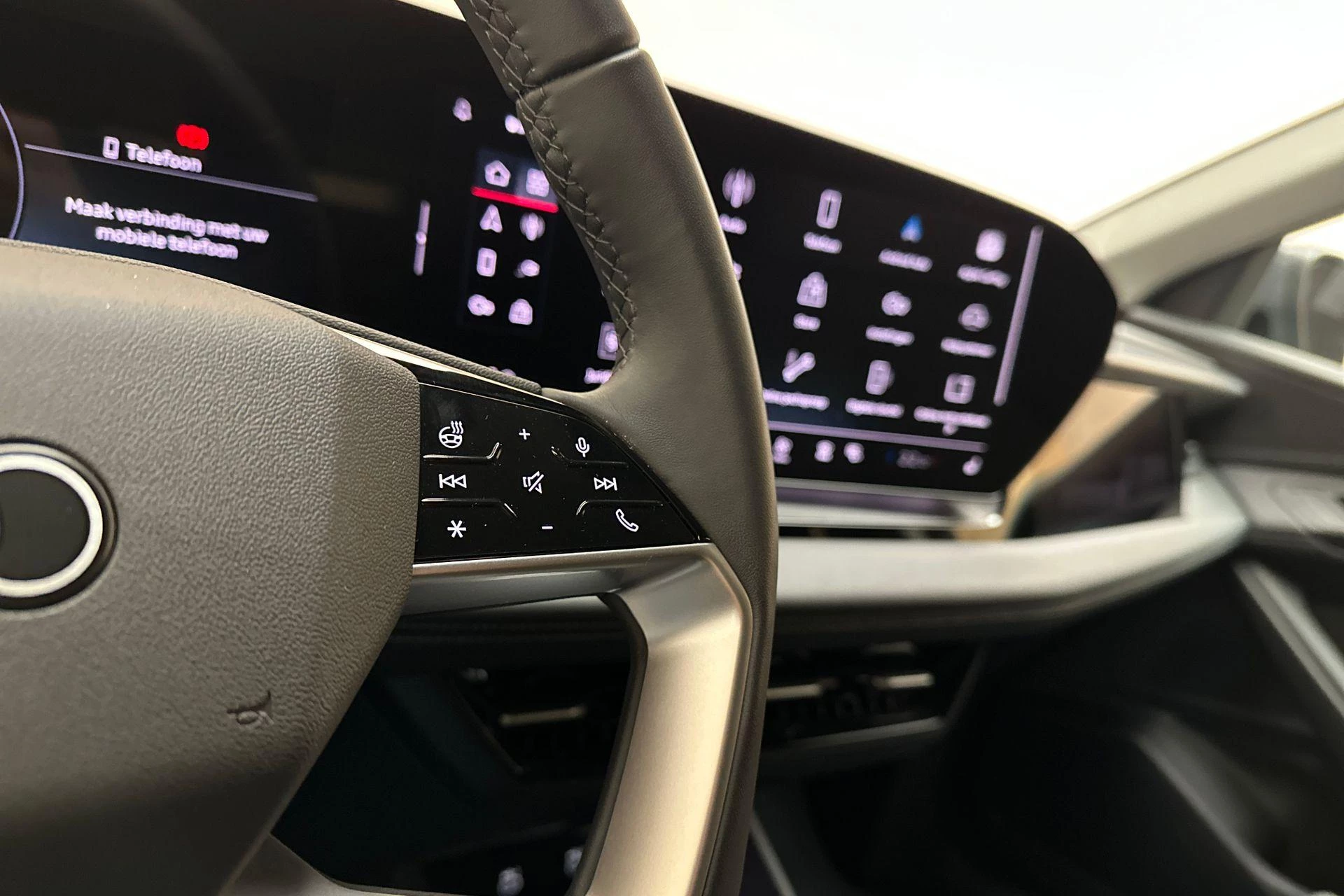 Hoofdafbeelding Audi Q6 e-tron