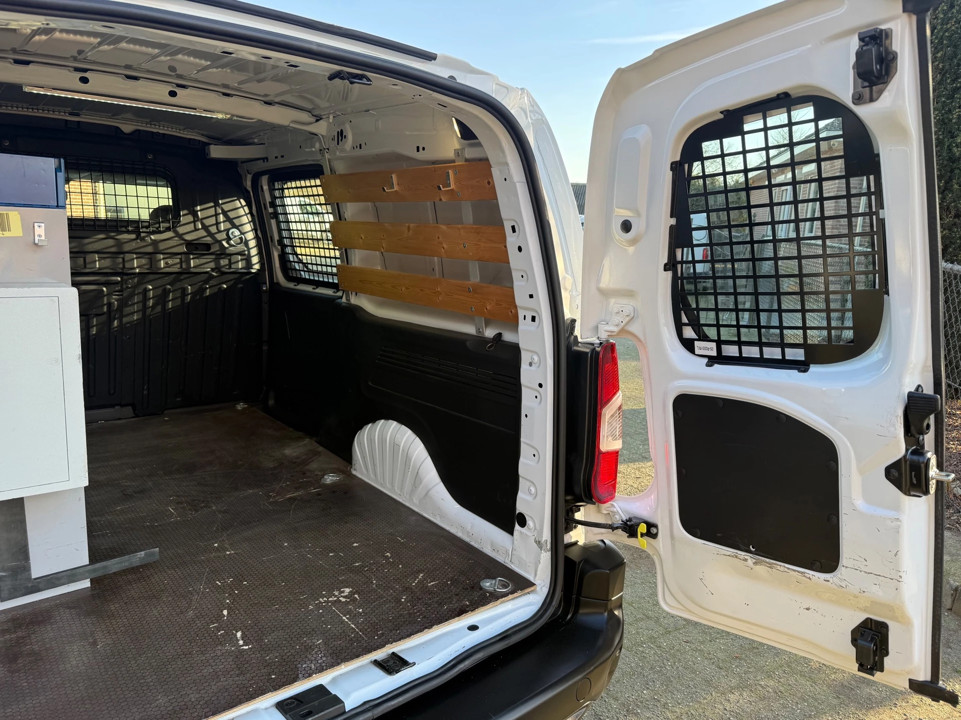 Hoofdafbeelding Peugeot Partner